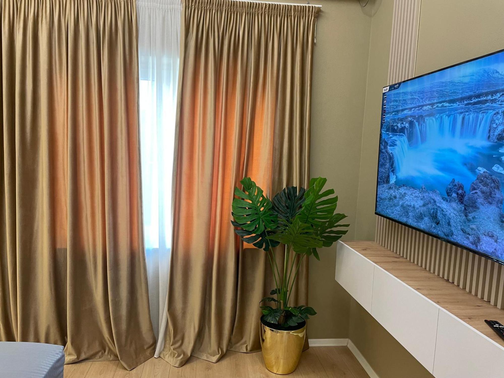 City Center Rooms And Apartments Дуррес Экстерьер фото